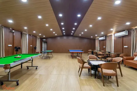 Indoor gaming zone with pool table